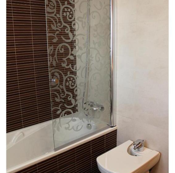 חדר סטנדרט, El Trebol