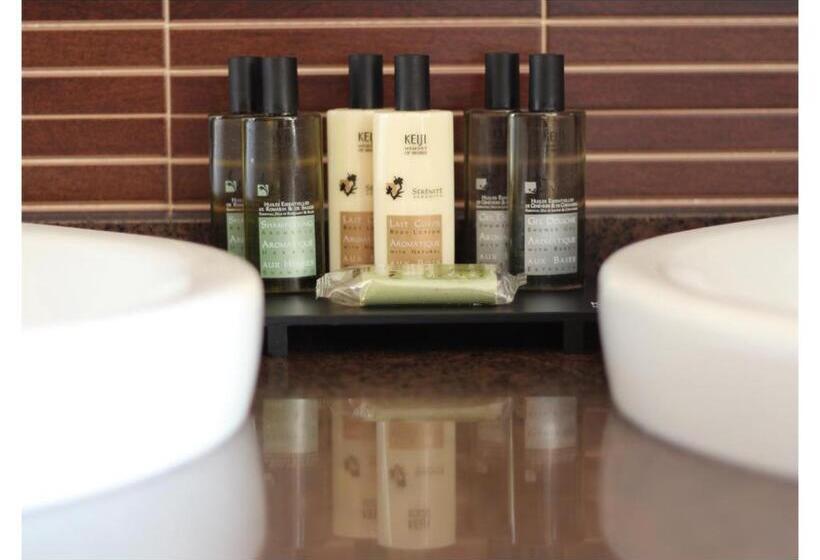 חדר סטנדרט, El Trebol