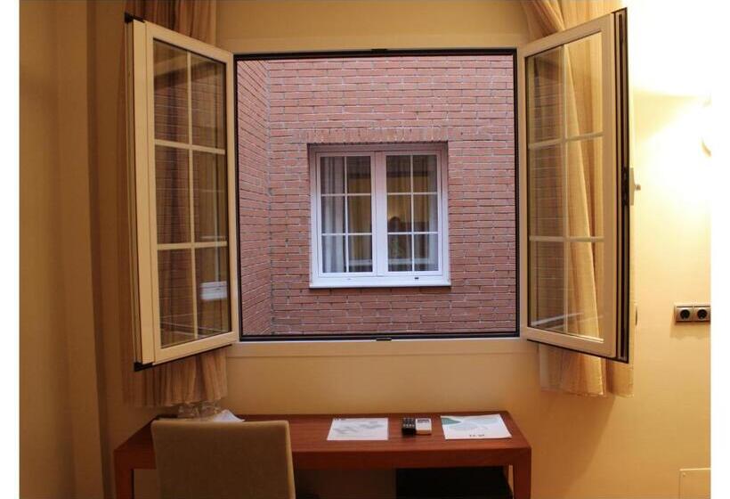 חדר סטנדרט פנימי, El Trebol