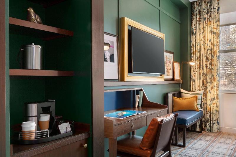 キングサイズベッドのスタンダードルーム, Glenn Hotel, Autograph Collection