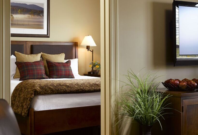 Люкс Deluxe Кровать Кинг, Green Mountain Suites