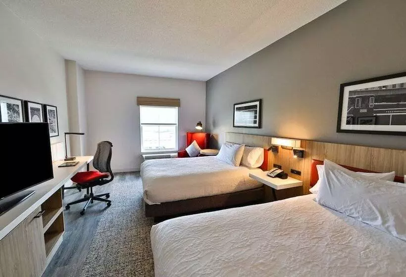 ２ダブルベッドのスタンダードルーム, Hilton Garden Inn Savannah Historic District