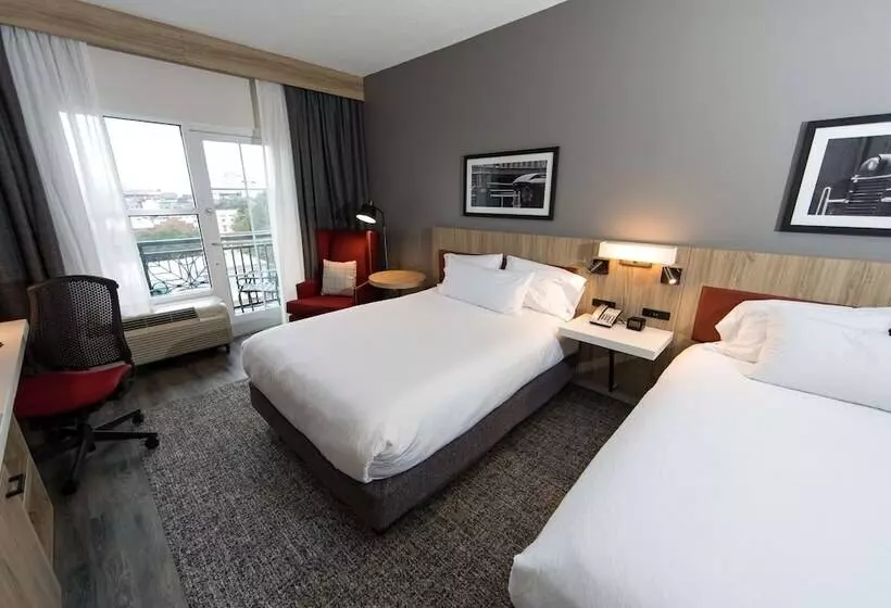 ２ダブルベッドのスタンダードルーム, Hilton Garden Inn Savannah Historic District