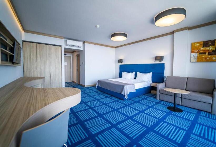 Семейный Номер, Hvd Viva Club Ultra All Inclusive & Beach Snack Bar Free Parking