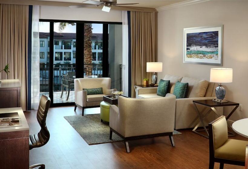 침실 2개 스위트, Naples Bay Resort And Marina