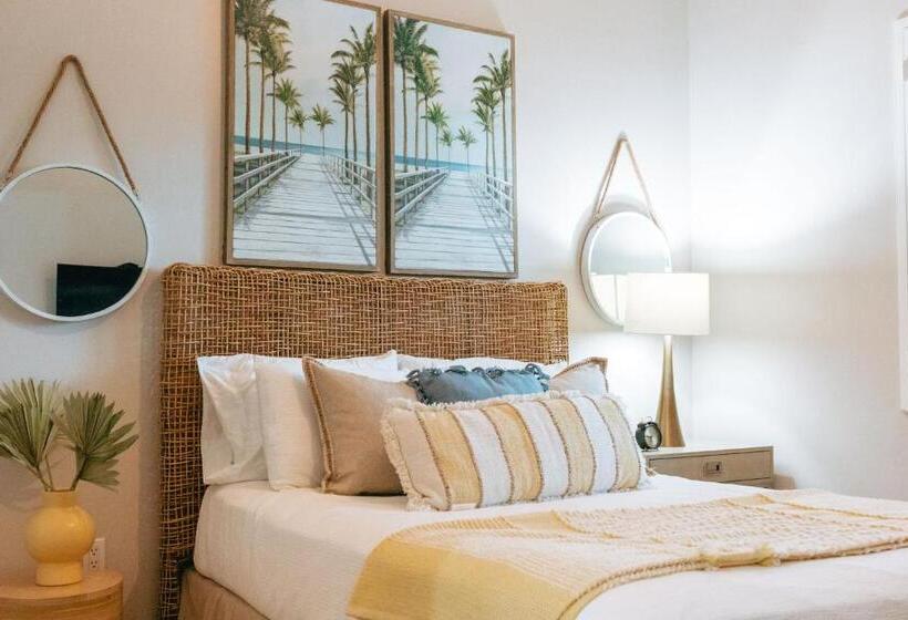 오두막, Naples Bay Resort And Marina