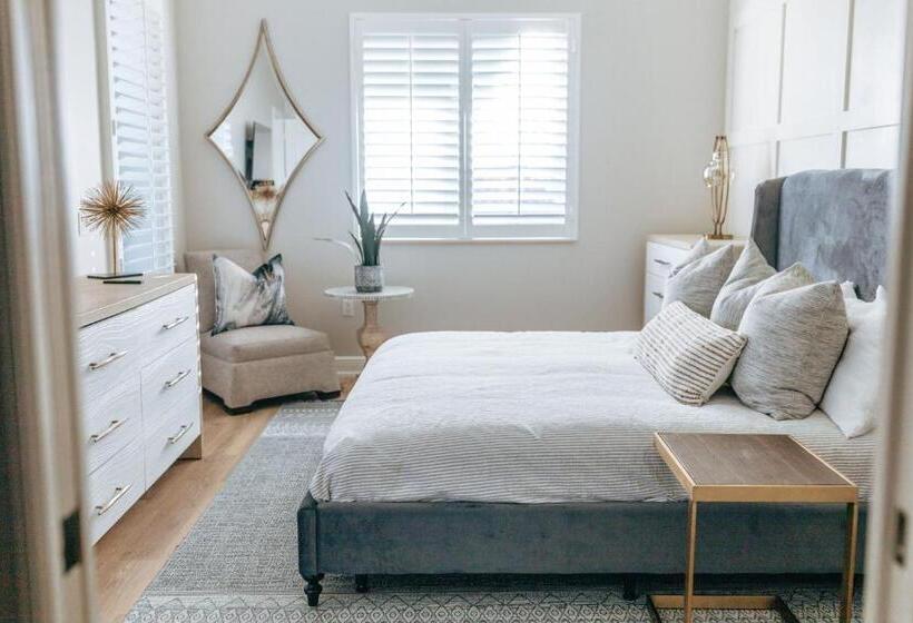 오두막, Naples Bay Resort And Marina