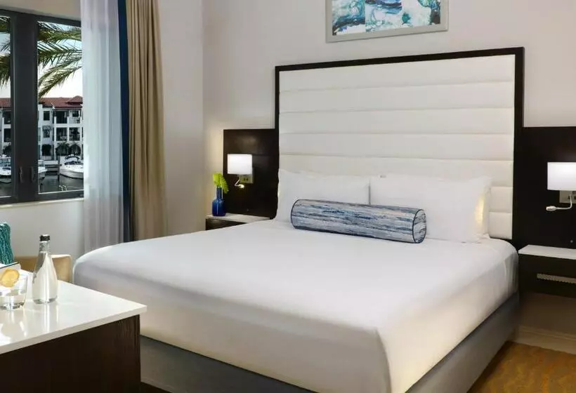 景色の見えるスイートルーム, Naples Bay Resort And Marina