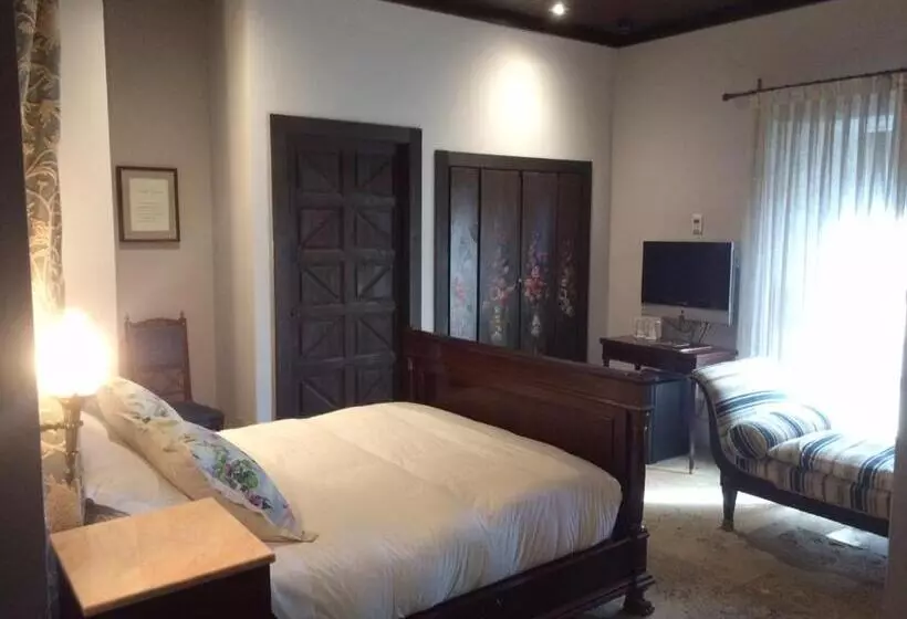 Suite, Palacio De Mengibar