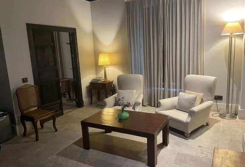 Junior Suite Deluxe, Palacio De Mengibar