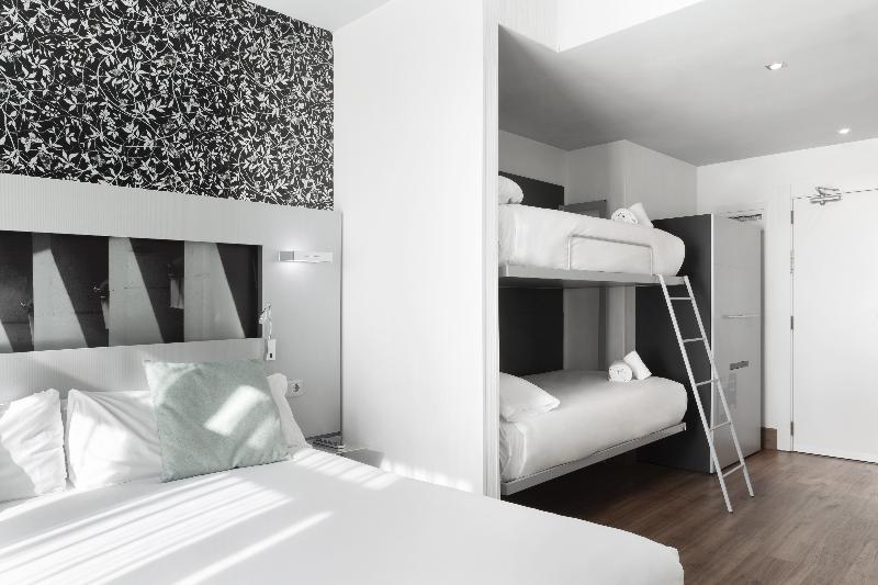 اتاق استاندارد چهار تخته, Petit Palace Plaza Mayor