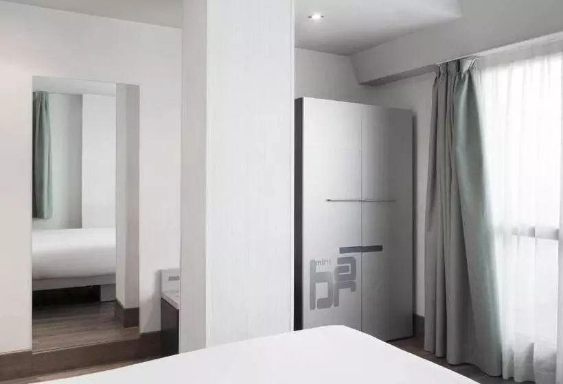 اتاق استاندارد با تراس, Petit Palace Plaza Mayor