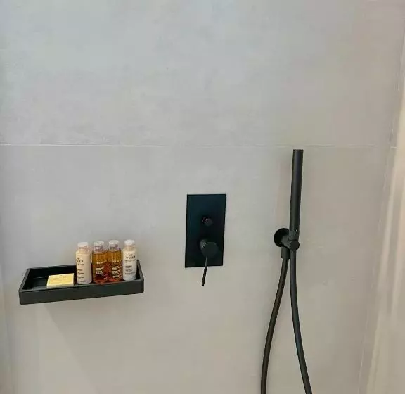 سوییت جونیور با چشمانداز دریا, Portobello Boutique