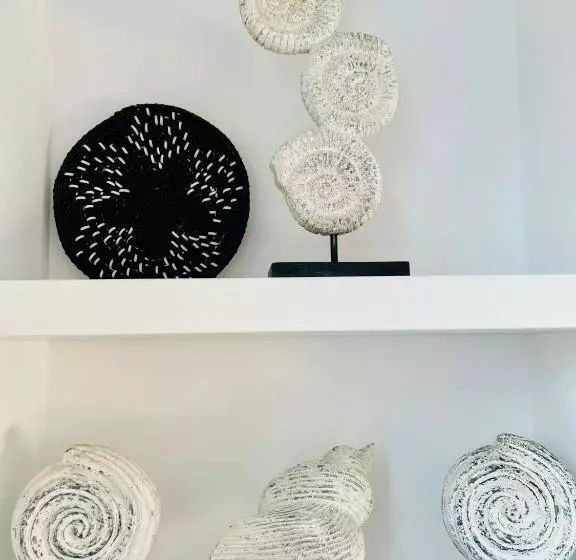سوئیت جونیور با چشمانداز باغ, Portobello Boutique