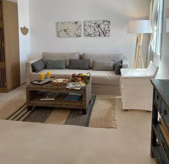 سوییت جونیور با چشمانداز دریا, Portobello Boutique