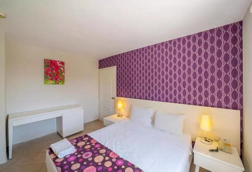 Standard Quadruple Room with Balcony