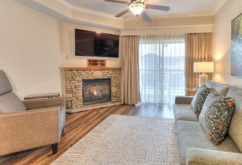 1 Bedroom Apartment River View, Riverstone Condo Resort & Spa