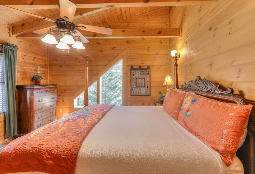 کابین, Riverstone Condo Resort & Spa