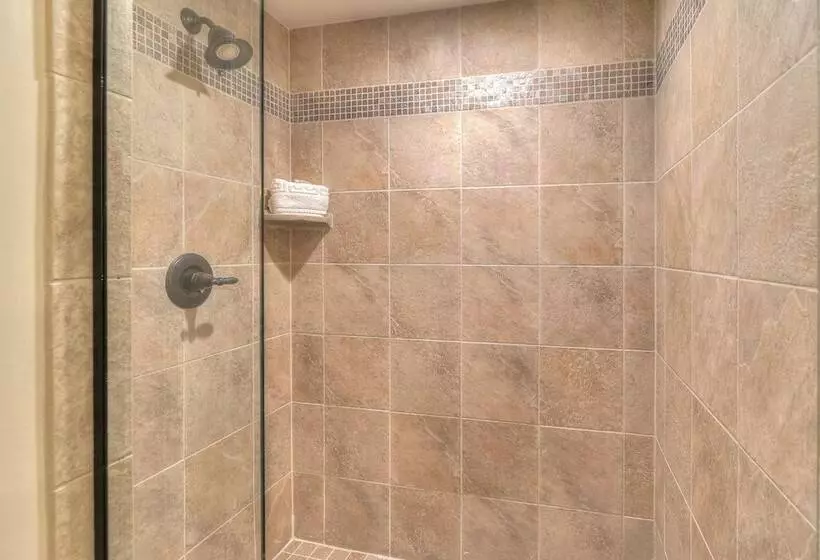 ４ベッドルームアパートメント, Riverstone Condo Resort & Spa