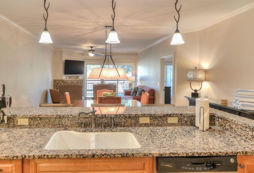 带2个卧室的公寓, Riverstone Condo Resort & Spa