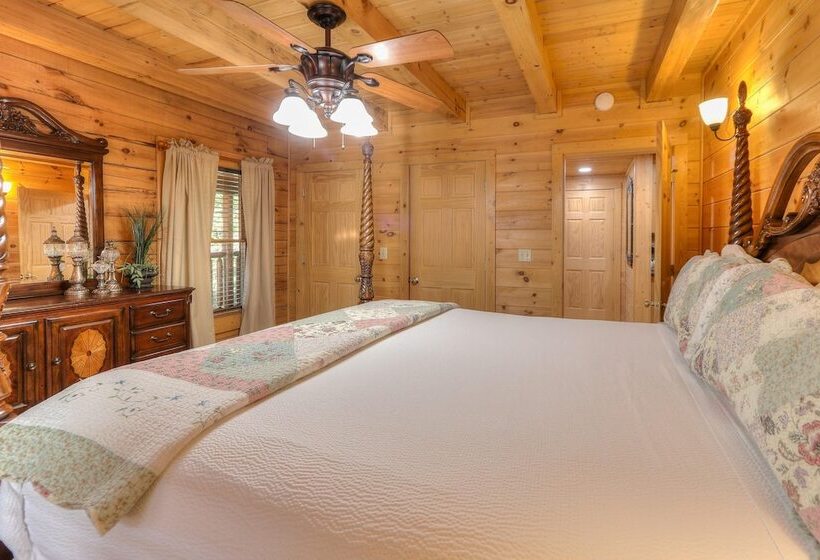 کابین, Riverstone Condo Resort & Spa