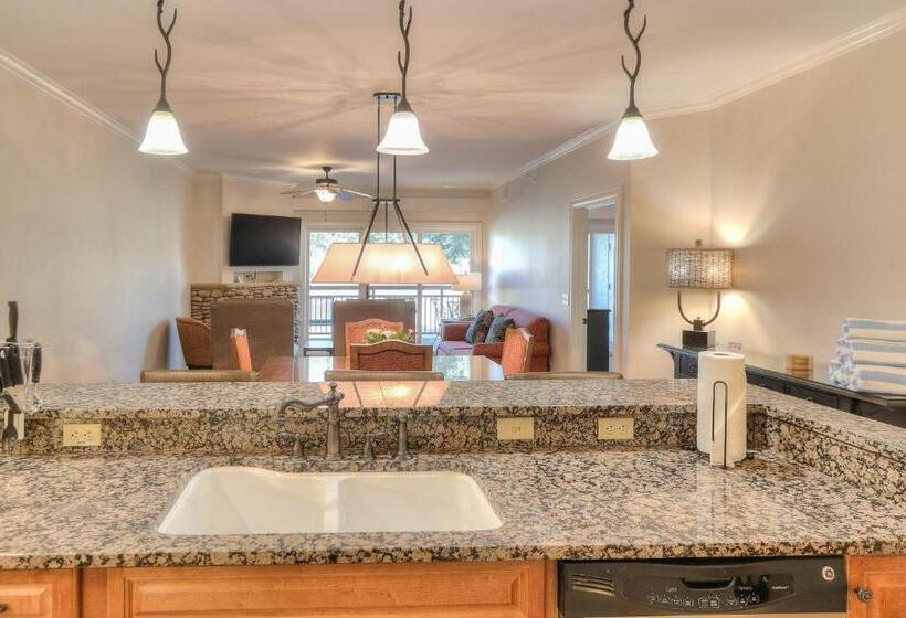 آپارتمان 2 خوابه, Riverstone Condo Resort & Spa