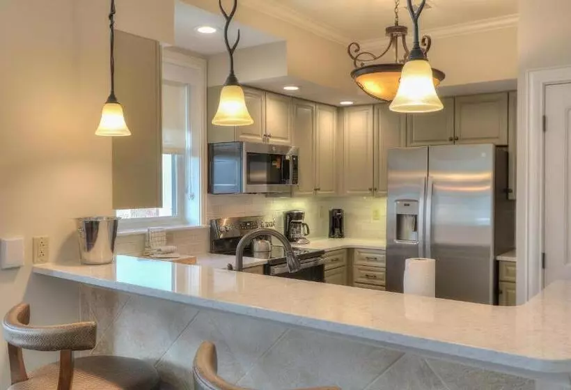 ペントハウス２ベッドルームアパート, Riverstone Condo Resort & Spa