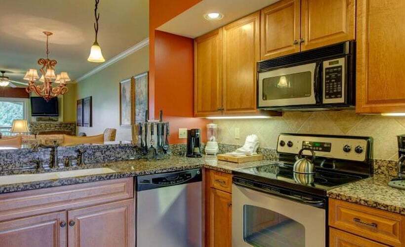 2 Bedrooms Apartment River View, Riverstone Condo Resort & Spa