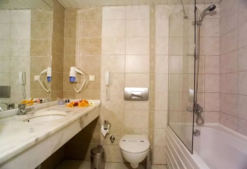 スタンダードトリプルルーム, Telatiye Resort Hotel   All Inclusive