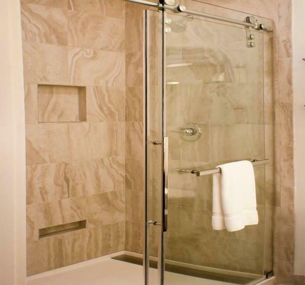 غرفة قياسية سرير كينج, Holiday Inn Cookeville, An Ihg