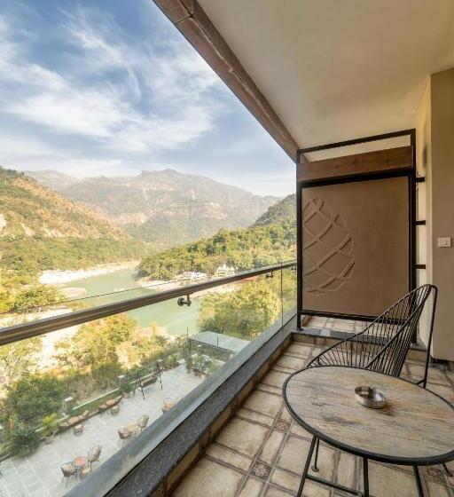 Полулюкс, Antalya Rishikesh