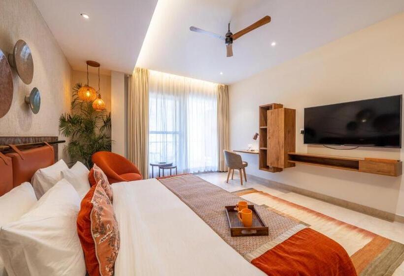 Полулюкс, Antalya Rishikesh