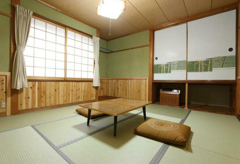 Номер Стандарт Совместная Ванная, Hachikogen Furusato Asagiriso