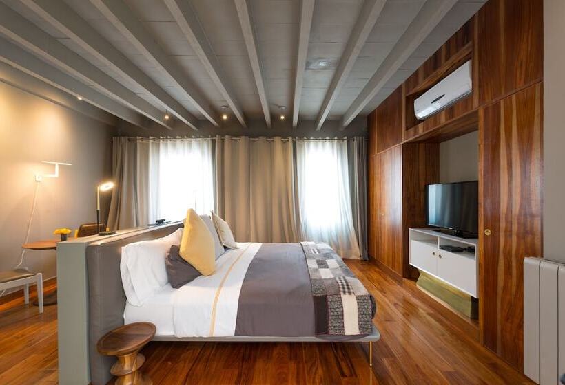 스위트, Dos Casas Hotel & Spa