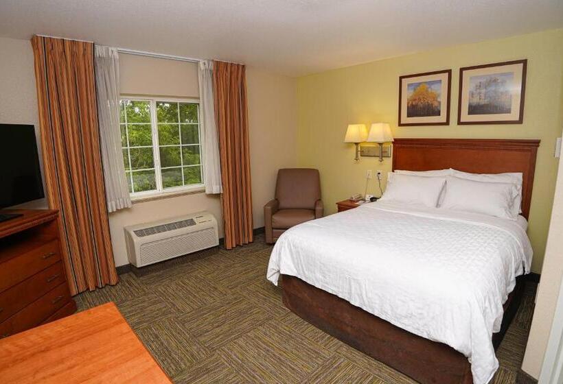 Студия Стандарт, Candlewood Suites Boise   Towne Square, An Ihg