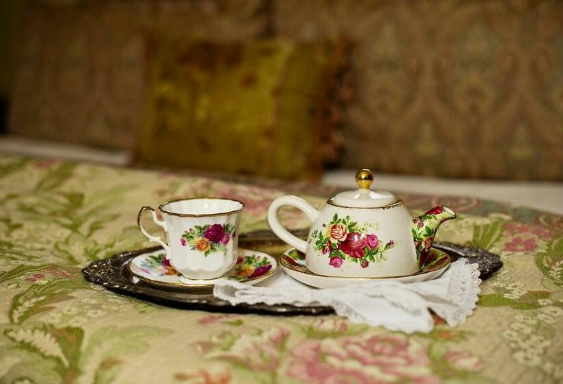 חדר דחוקס עם מיטת קינג, Cedar House Inn