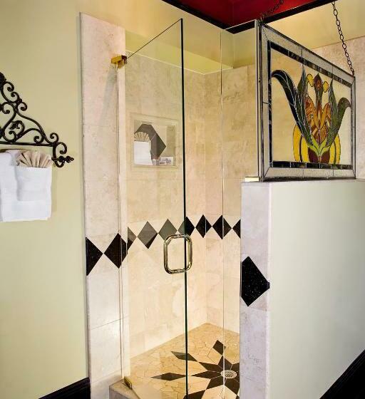 חדר סופריור, Cedar House Inn