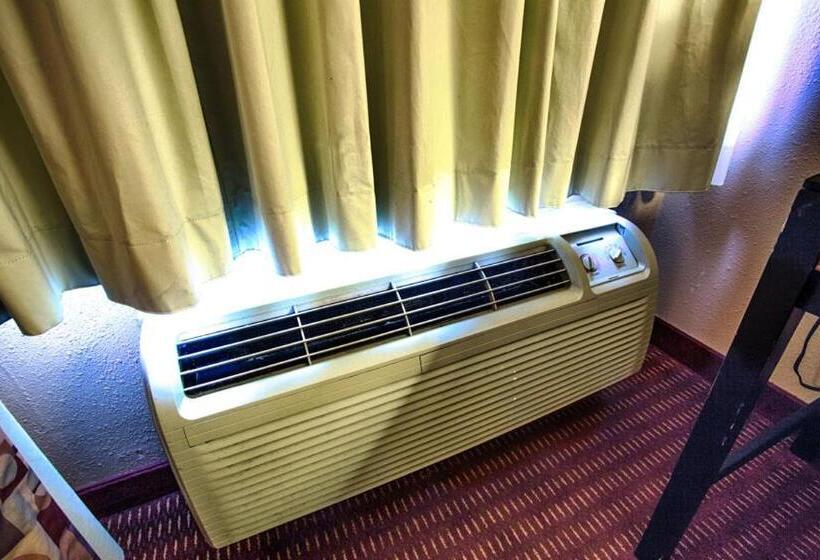 غرفة قياسية سرير كينج لذوى الإحتياجات الخاصة, Comfort Inn