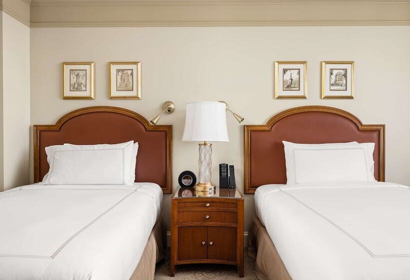 חדר סופריור, Conrad Indianapolis