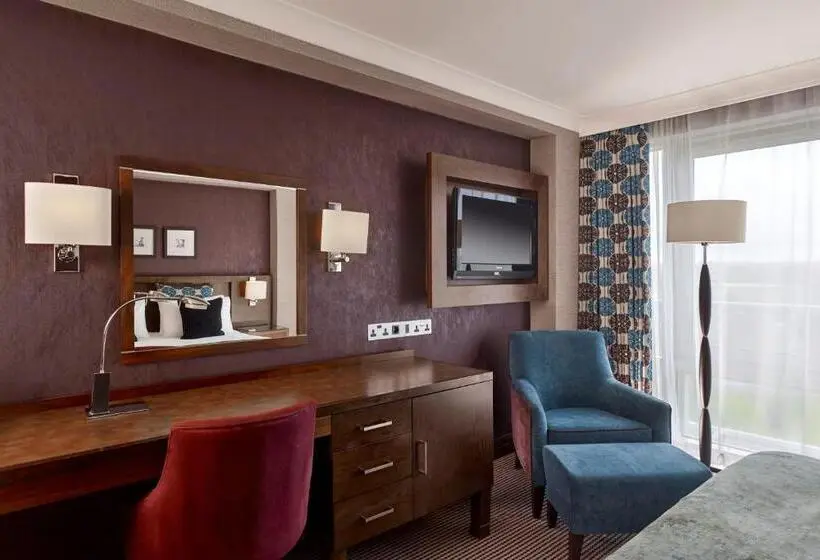 スイート, Crowne Plaza London   Gatwick Airport, An Ihg