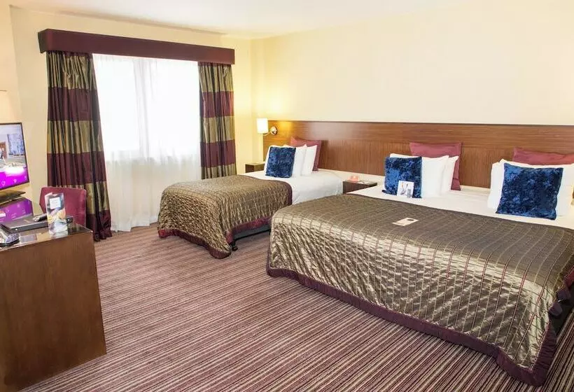 プレミアムルーム, Crowne Plaza London   Gatwick Airport, An Ihg