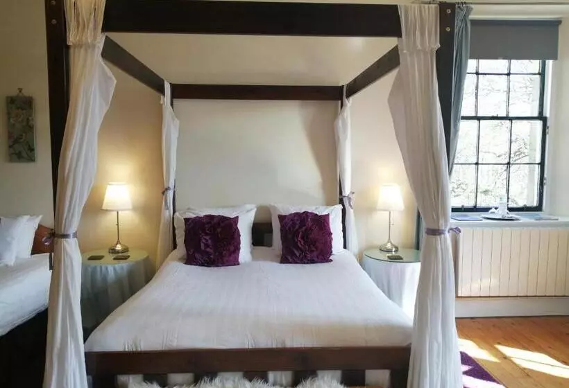 اتاق لوکس سه تخته, Cuil An Daraich Guest House