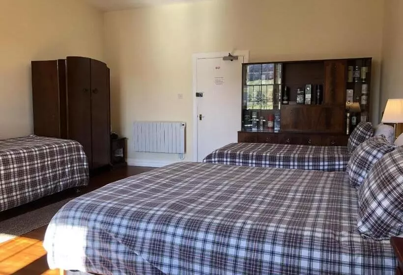 اتاق لوکس چهار تخته, Cuil An Daraich Guest House