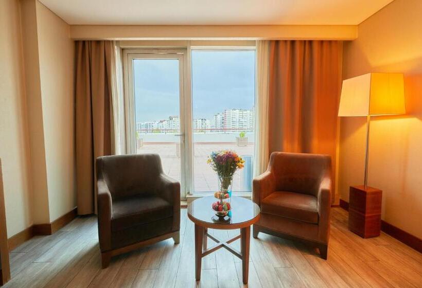 패밀리 룸, Dedeman Konya Hotel Convention Center