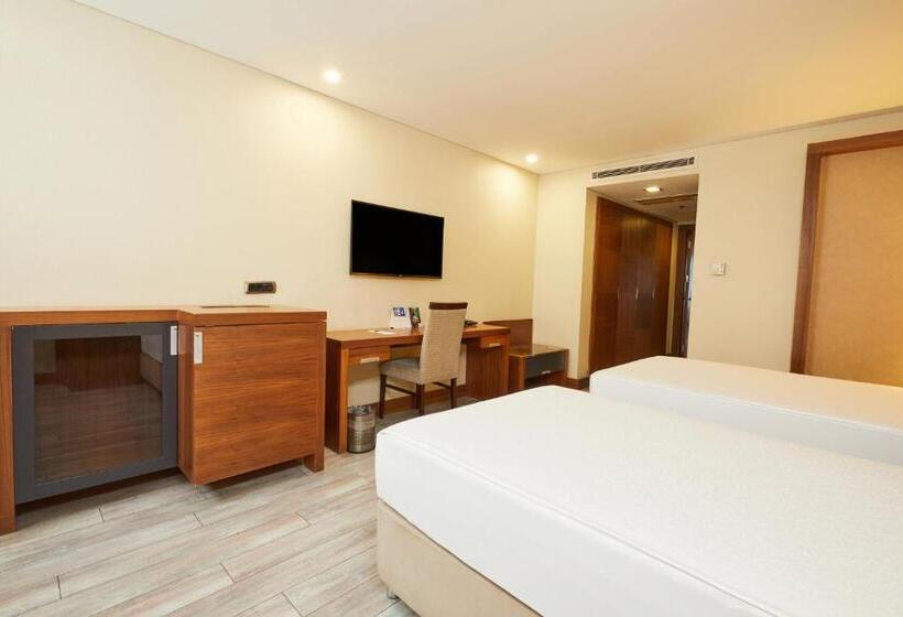 패밀리 룸, Dedeman Konya Hotel Convention Center