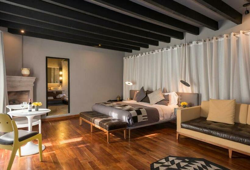 스위트, Dos Casas Hotel & Spa