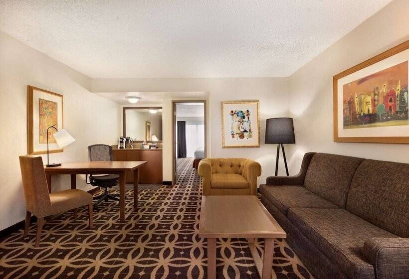 Suite, Embassy Suites By Hilton Dallas Dfw Airport South