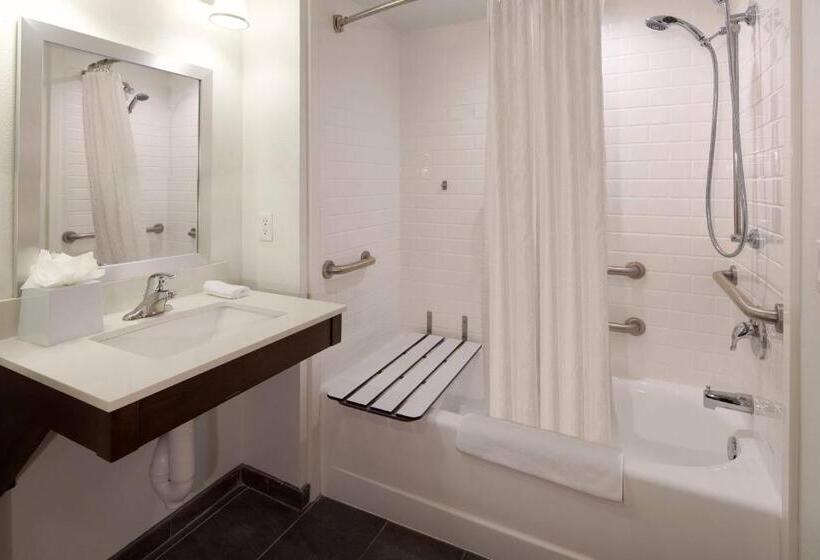 חדר סטנדרט עם מיטת קינג, Four Points By Sheraton Cocoa Beach