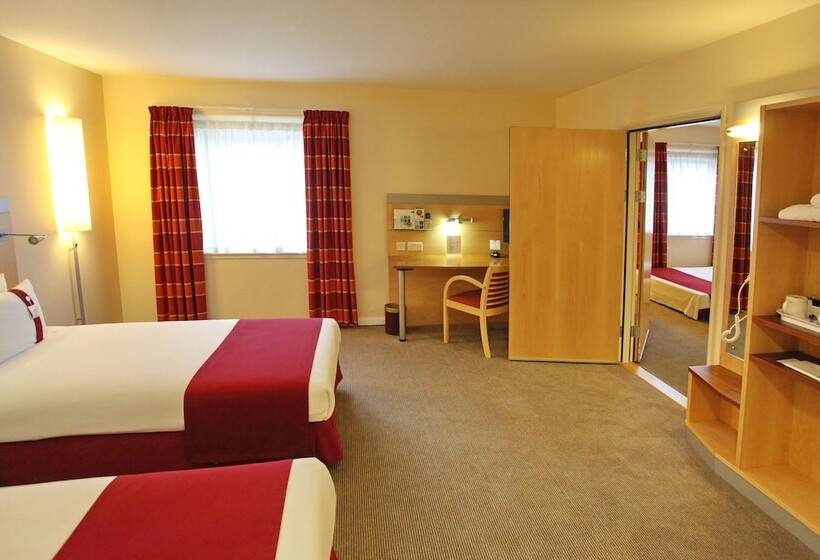 장애인을 위한 스탠다드 룸, Holiday Inn Express Birmingham Redditch, An Ihg