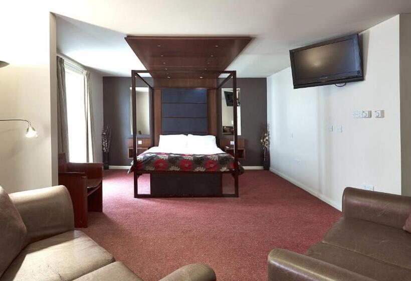 エクゼクティブルーム, The Wishing Well